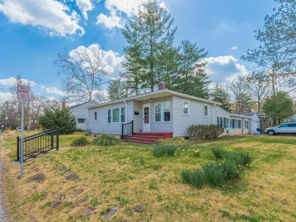 1600 E 2nd St, Bloomington, IN 47401