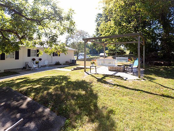 4th image of 226 Morgan St W