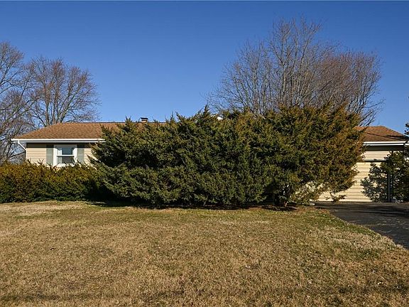 2nd image of 10312 Marlboro Ave
