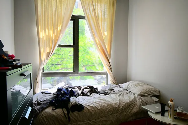 Rented by Brick&Mortar | media 31