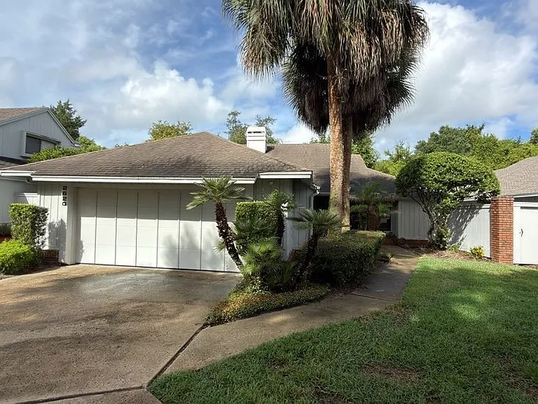 2620 Bent Hickory Cir — Photo 1
