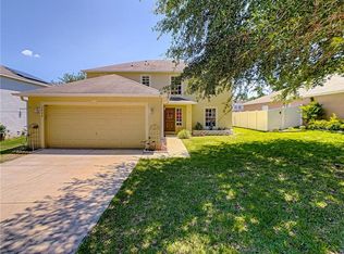 2424 Foxhollow Rd, Tavares, FL 32778