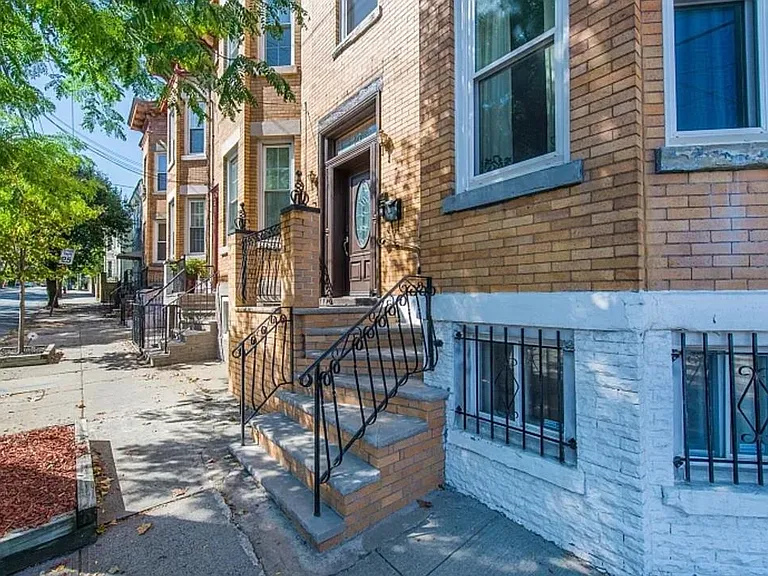 47 Webster Ave — Photo 12