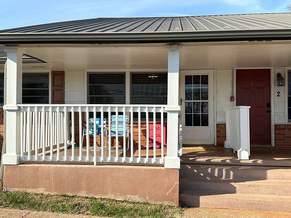 1st image of 501 View Park Dr APT 3