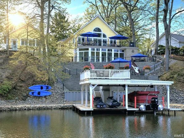 3743 N West Shafer Dr, Monticello, IN 47960