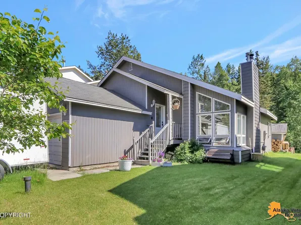 17750 Beaujolais Dr, Eagle River, AK 99577