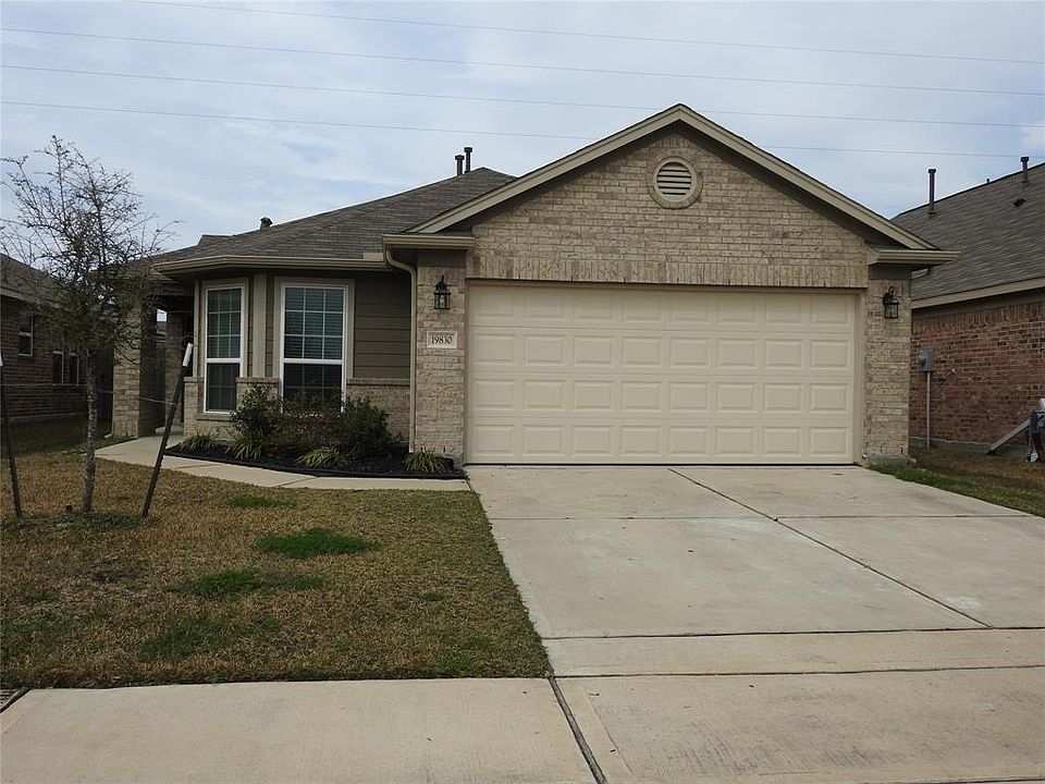 1st image of 19830 Haven Cliff Ln