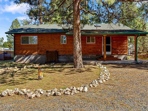 4th image of 1967 Tall Pine Cir