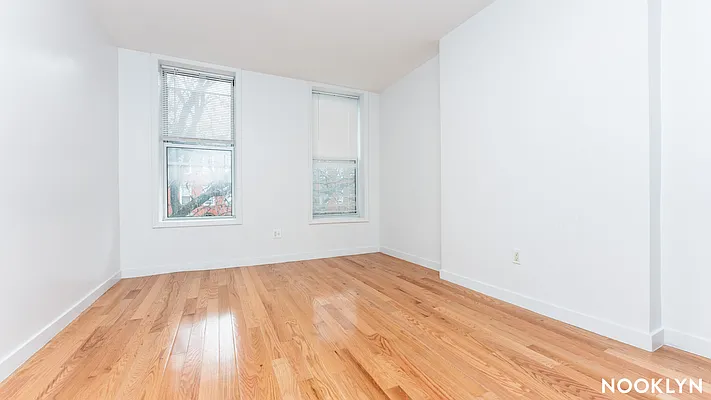 Rented by Nooklyn NYC LLC | media 49