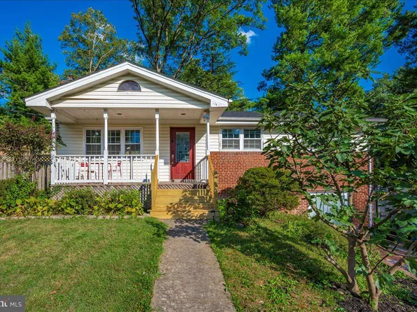 3911 Brenda Ln, Annandale, VA 22003