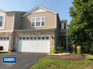 4096 Boulder Ct #4096, Aurora, IL 60504