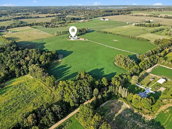 17406 Cole Rd, Addison, MI 49220