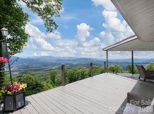 153 Windaleir Ln, Waynesville, NC 28786