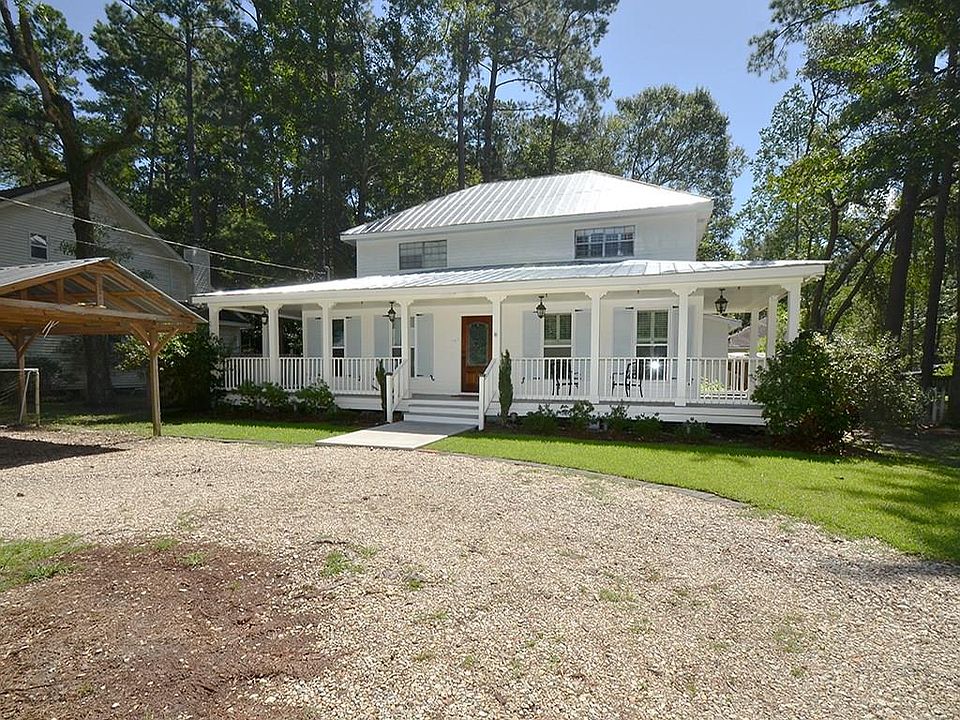 1st image of 325 Orleans Ave