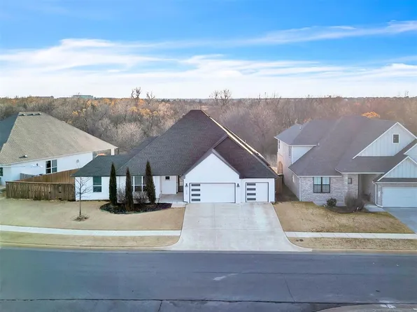 15809 Aparados Way, Edmond, OK 73013