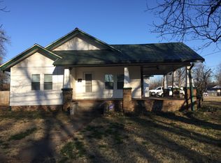 302 N 20th St, Van Buren, AR 72956