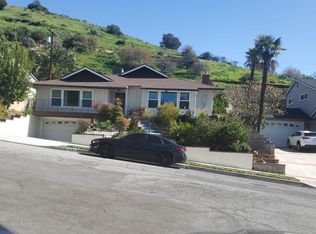 1042 Bethany Rd, Burbank, CA 91504