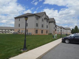 630 Bassett Dr APT 3B, Chambersburg, PA 17201