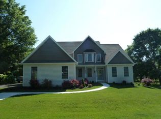 1727 Lampeter Rd, Lancaster, PA 17602