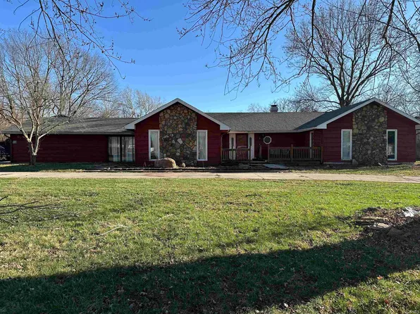 803 E Race St, Eaton, IN 47338