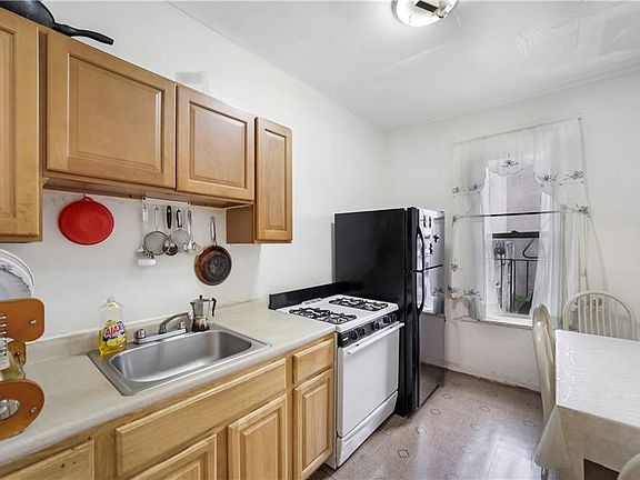 4th image of 5003 4th Ave Fl 1