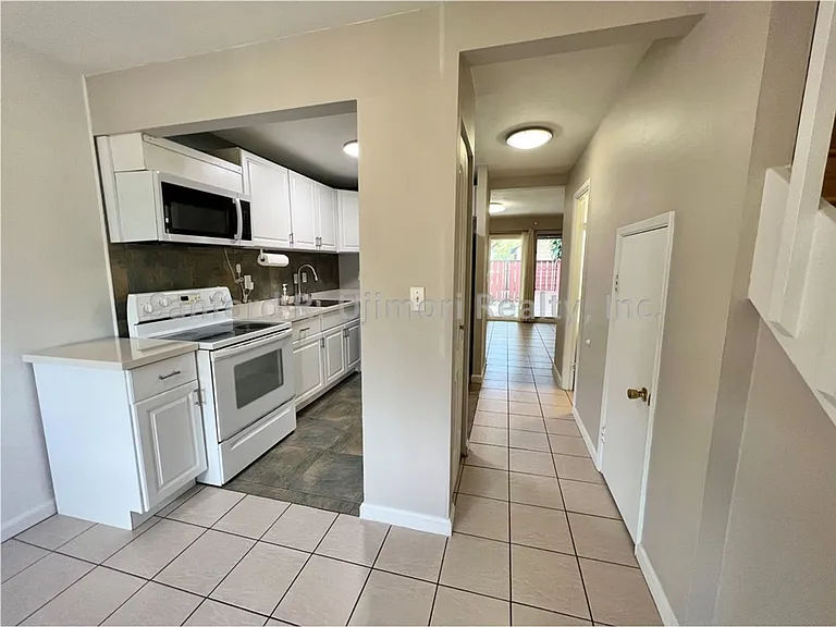 94-067 Anania Dr #113 — Photo 2
