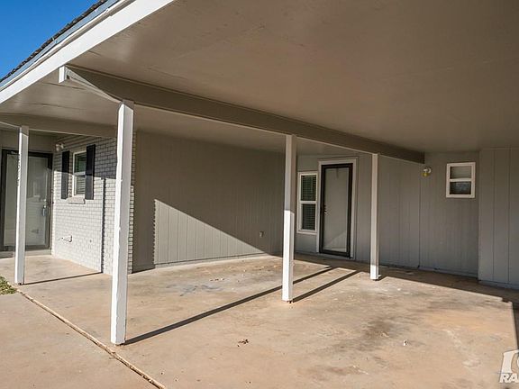 4th image of 2317 Oxford Cir