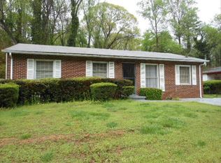 2585 Santa Barbara Dr NW, Atlanta, GA 30318