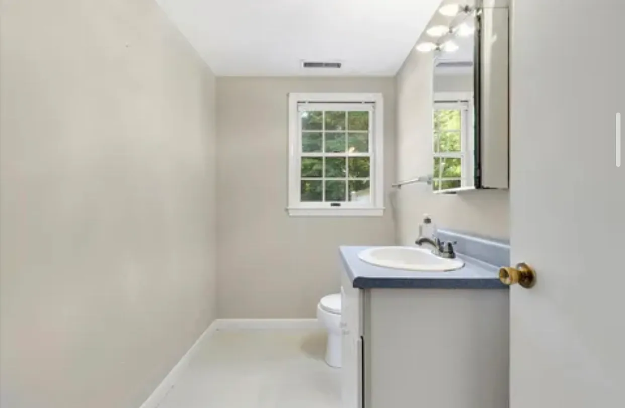 2 bed, 1.5 bath, 1150 sqft, $2,500 — Photo 1