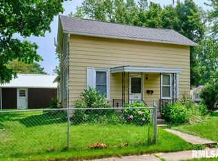 119 S Church St, Washington, IL 61571