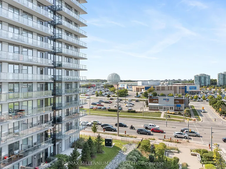 2560 Eglinton Ave W #609 — Photo 3