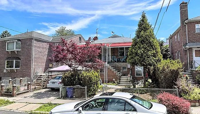 1st image of 2056 Van Hoesen Ave
