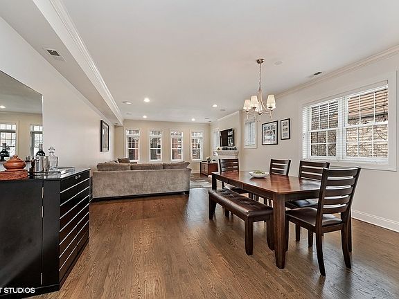 5th image of 3927 N Greenview Ave APT 3N