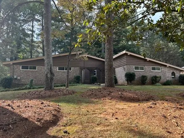 2784 Smithsonia Way, Tucker, GA 30084