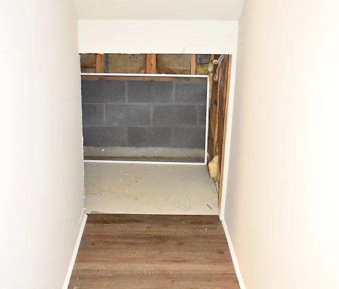5405 Lee White Ln — Photo 32