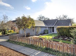 855 S Palmetto St, Cornelius, OR 97113