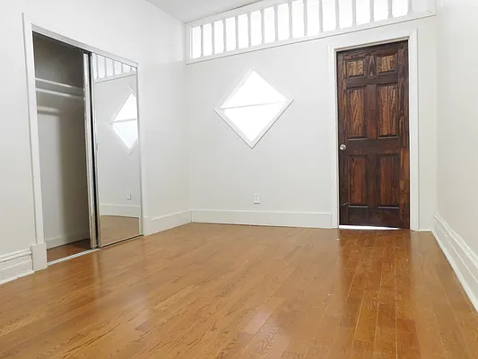 Rented by Oxford Property Group | media 1