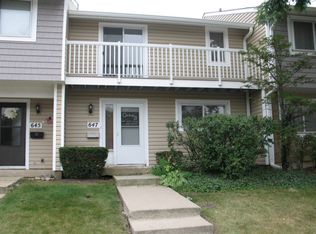 647 Harbor Ter, Bartlett, IL 60103