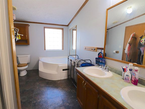 2nd image of 615 Centennial St