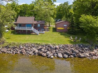 47001 Whistle Rd, Isle, MN 56342