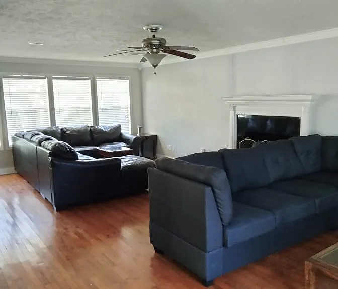 Cottonwood Ct — Photo 4