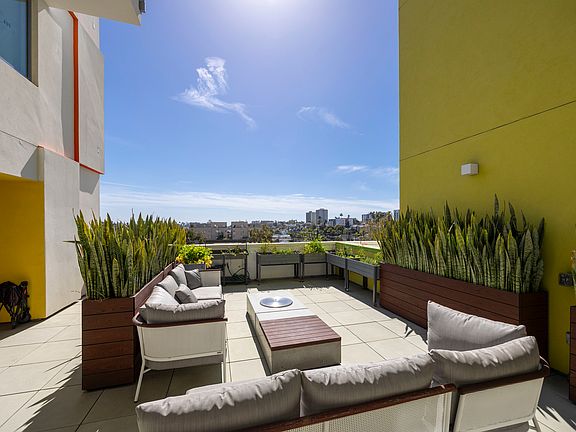 5th image of 2020 El Cajon Blvd APT 720