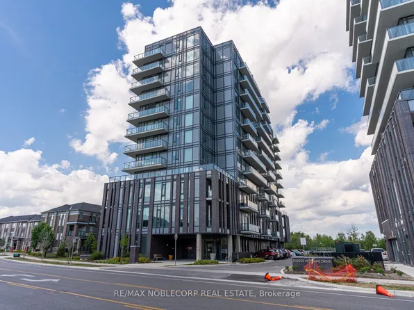225 Veterans Dr #805, Brampton, ON L7A 4S6