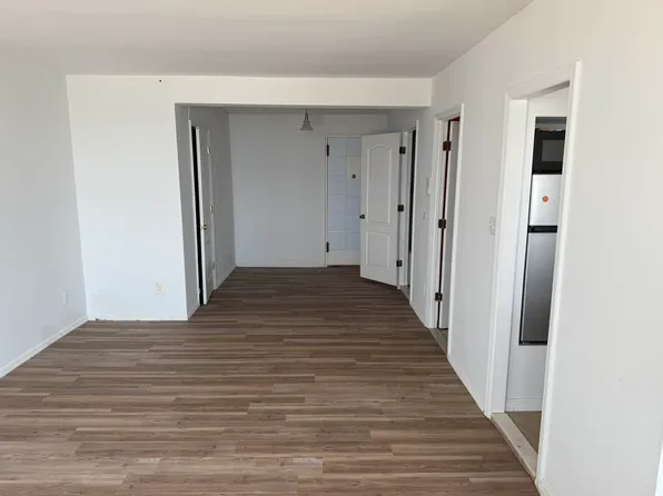 129 Beach 118th Street image 7 of 35