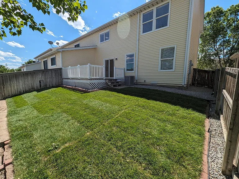 880 Macaw St — Photo 14