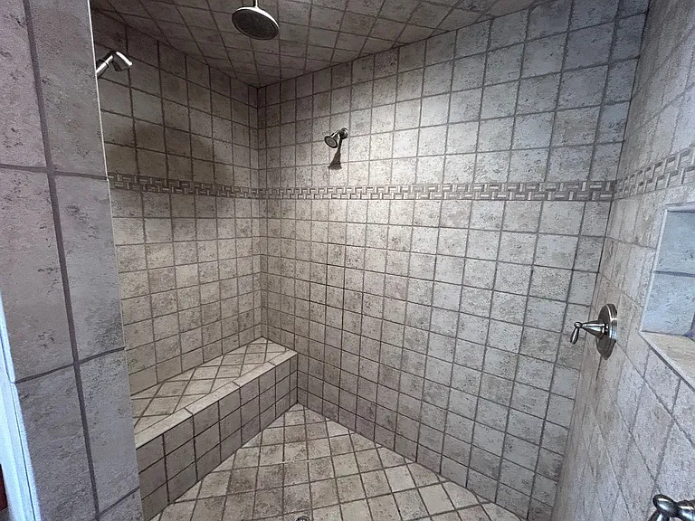 4540 Pebble Lake Dr — Photo 61