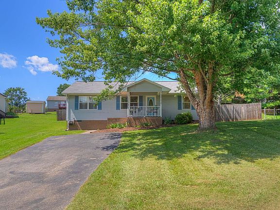 2nd image of 30 Meadow Dr