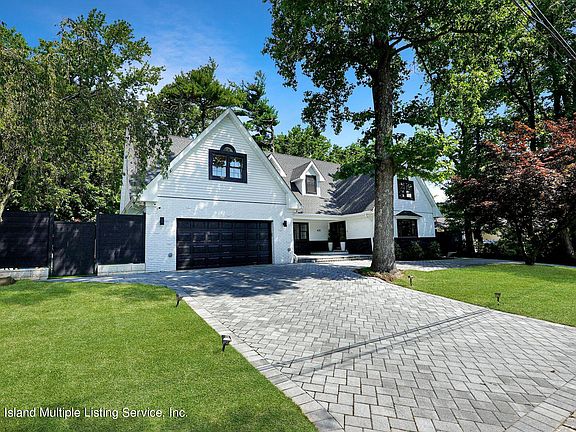 3rd image of 435 Wooddale Ave