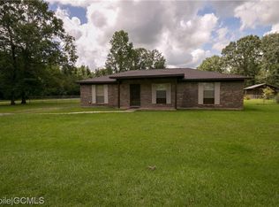 590 Cortez St, Creola, AL 36525