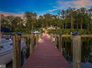 4311 Black Stump Rd, Weems, VA 22576